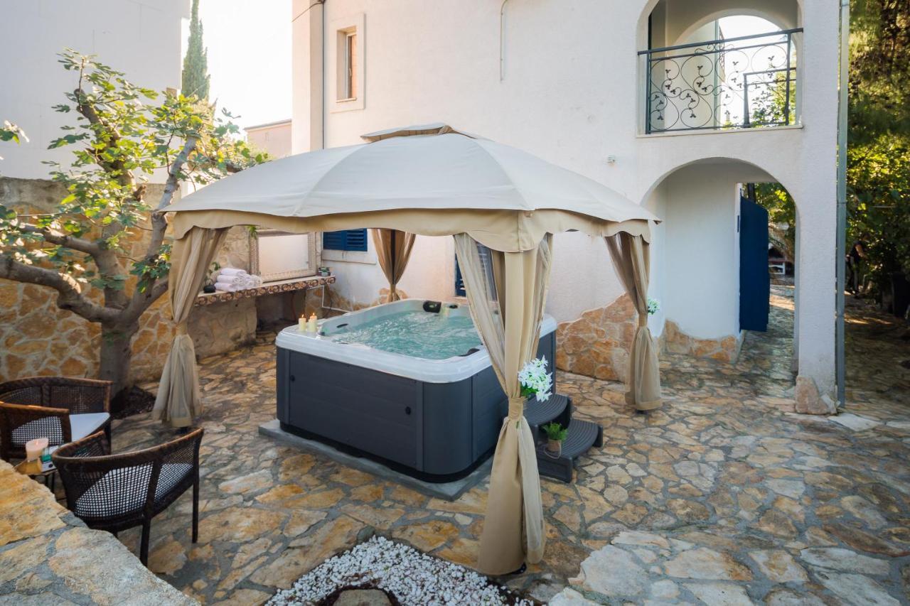 Villa Em Trogir Dış mekan fotoğraf